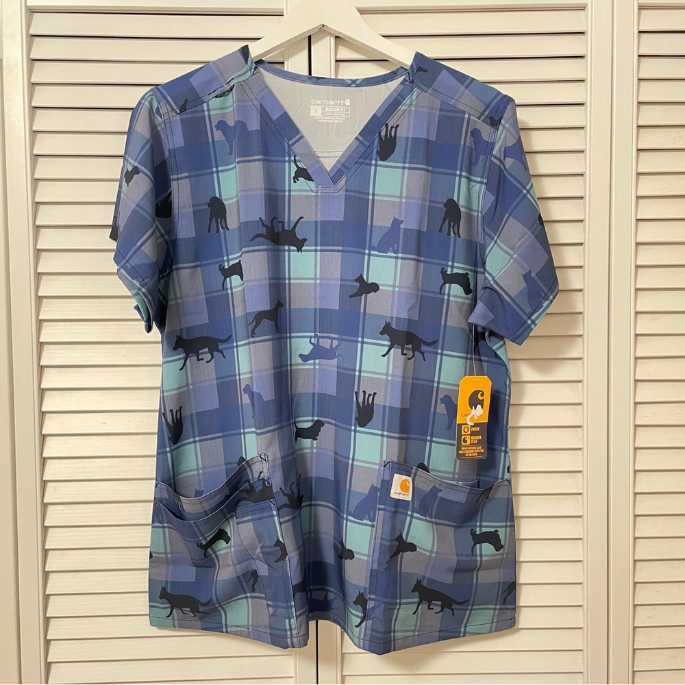 NWT Carhartt Large Modern Fit Scrubs Top Dog Print Plaid V-Neck Short Sleeve Vet